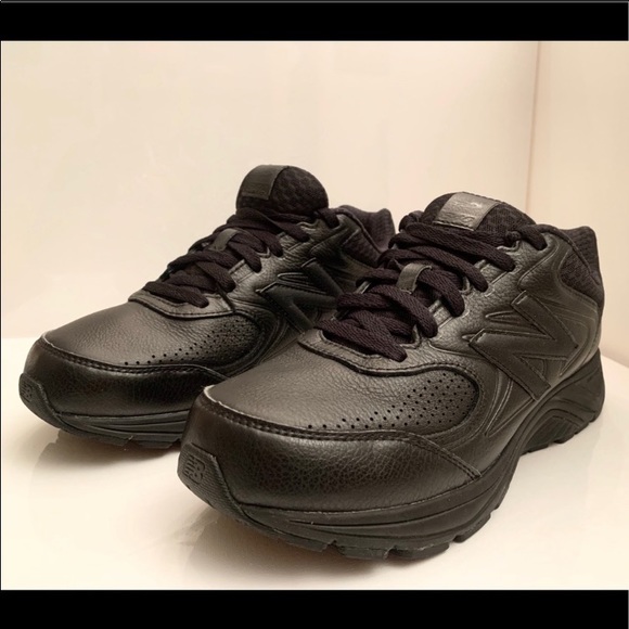 New Balance - Picture 2 of 9